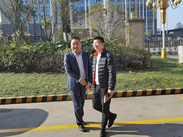 新春伊始，龙湾区空港管委会辅导率队光临集团走访慰问